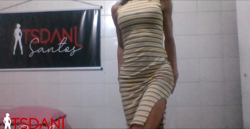 Tsdanisantos1: सेक्सी और मोहक daniela santos नाच रही हैं और फिर चरमसुख प्राप्त कर रही हैं।