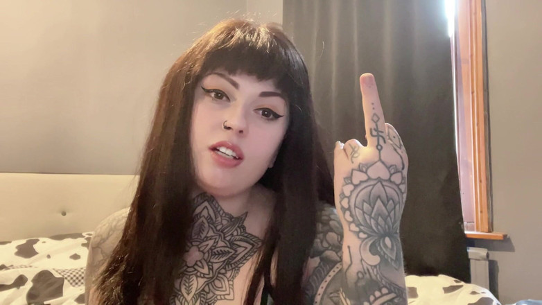 Miss Valentina: Findom Flip off