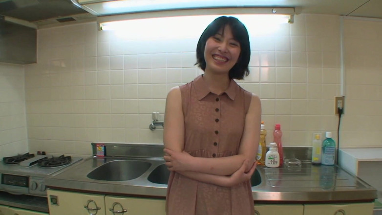 Japan Lust: Anh ấy có kiểu chó của cô ấy ngay trong nhà bếp