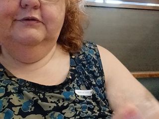 BBW nurse Vicki adventures with friends: Blueberry Crepes ve Creme Yummy