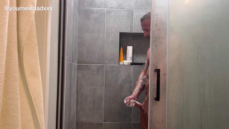 YourNewDadXXX: Strok mandi 240204