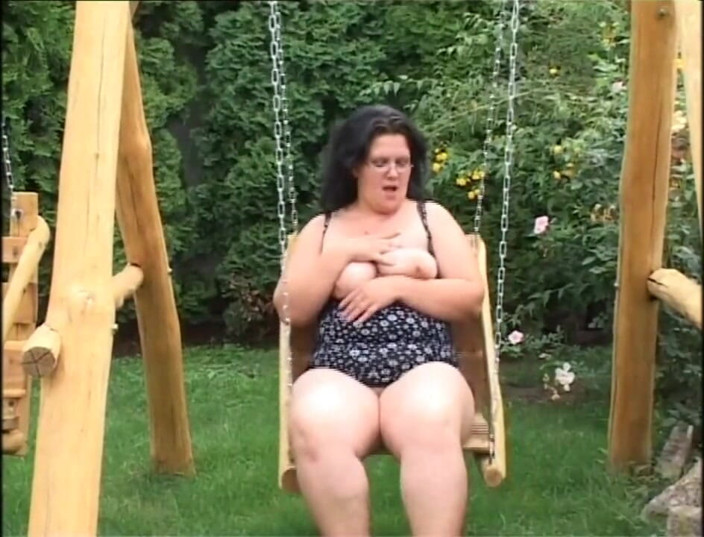 Xtime Network: Big fat milf fucking fingering in the garden