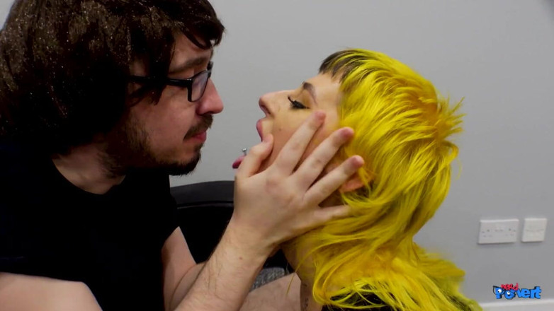 Nerd Pervert: Lana Banana - sesión de sorber