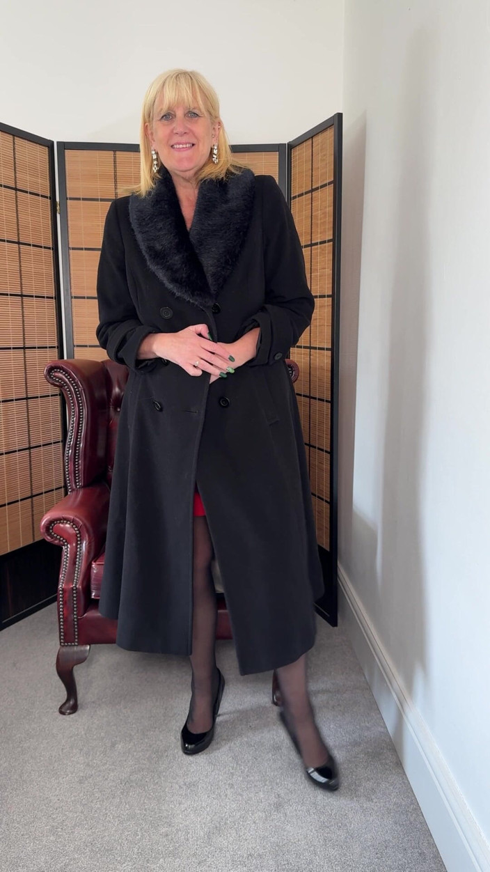 catherinecan69: He Vestido Solo Para Ti. Nadie Lo Sabrá