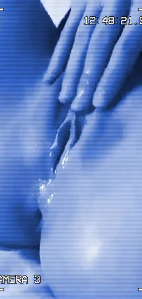 Bricicristal: I touch myself until I come well rich