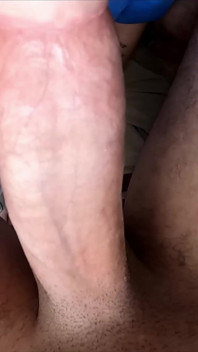 Vrouwelijke pov pikaanbidding pijpbeurt