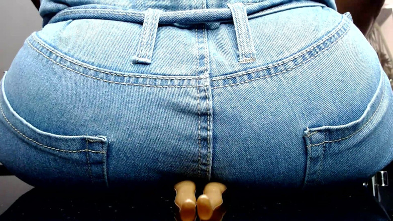 Maeling: Ebony Bitch Crushed in Denim Jeans and Ass Stifled Ignorant