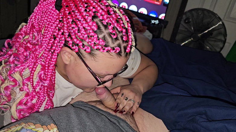 Funhousewife69: Удивительный минет, красивые глаза, глядя вверх