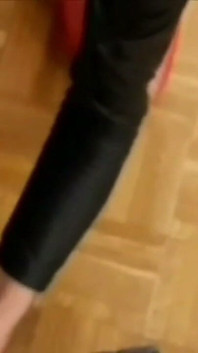 Amukan video boket perancis yang super seksi ini sama cowok-cowok super seksi