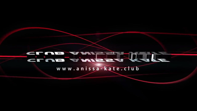 Club Anissa Kate: The makeup artist dilated on a porn board