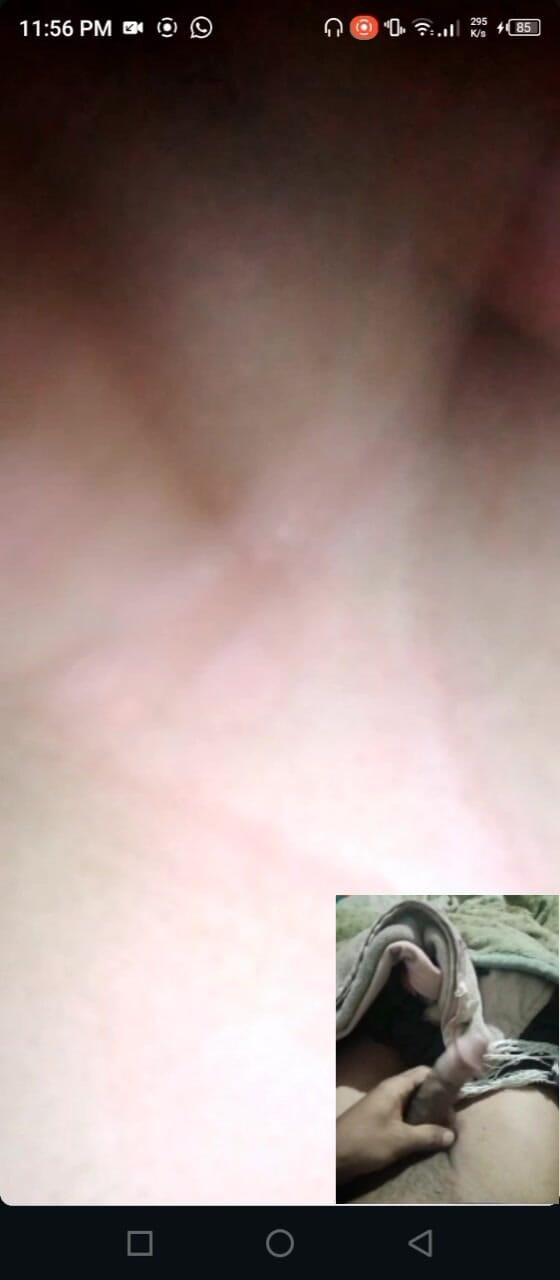 Viral video Pakistani: Большие сиськи, показываю живой сексуальный видеозвонок грязный принимая голос урду