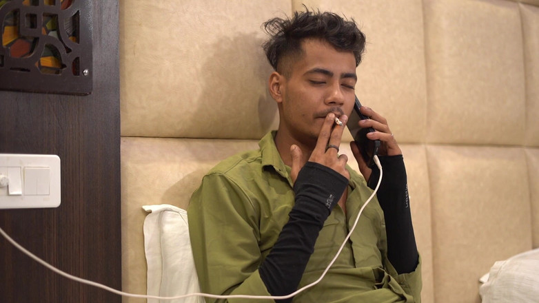 Pankaj Gupta: El personal del hotel actuó groseramente hardcore sexo tejaswani