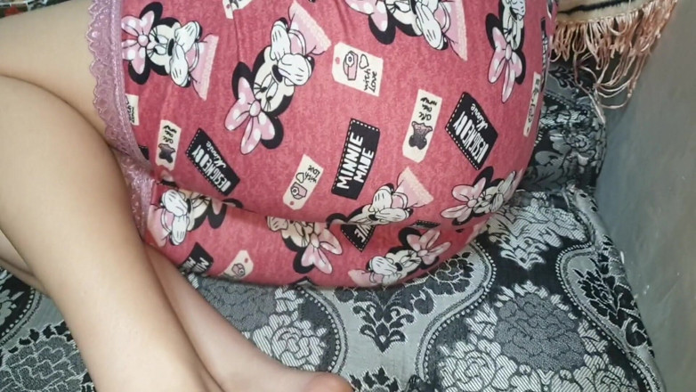 sahar good: Una teen marocchina ama fare sesso da dietro