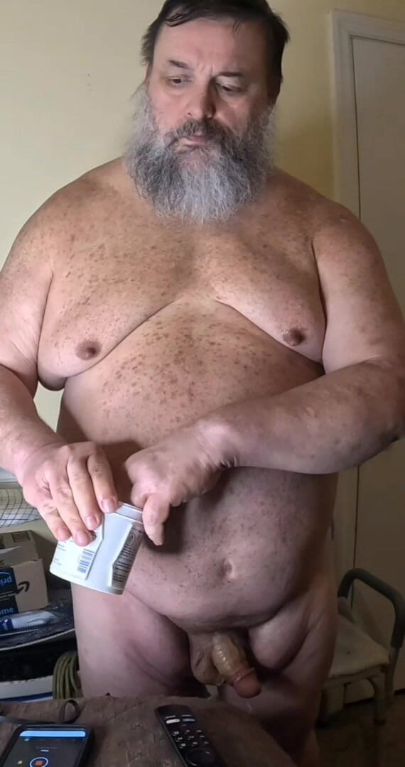 GeneWadexxx: Big Bear Shoots Big Load