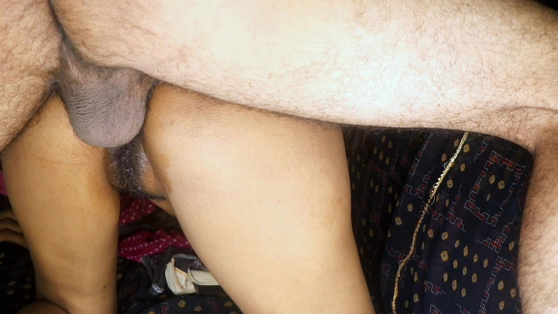 Rakul008: Bhabhi kampung seks curang dengan jiran seks keras