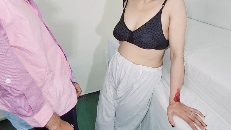 Netu: 立ってアナルでムスリムのバービーとセックス