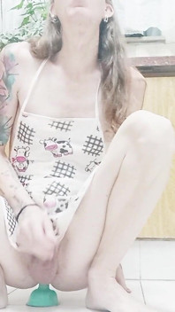 Trans Housewife Masturbating and Cumming in the Kitchen