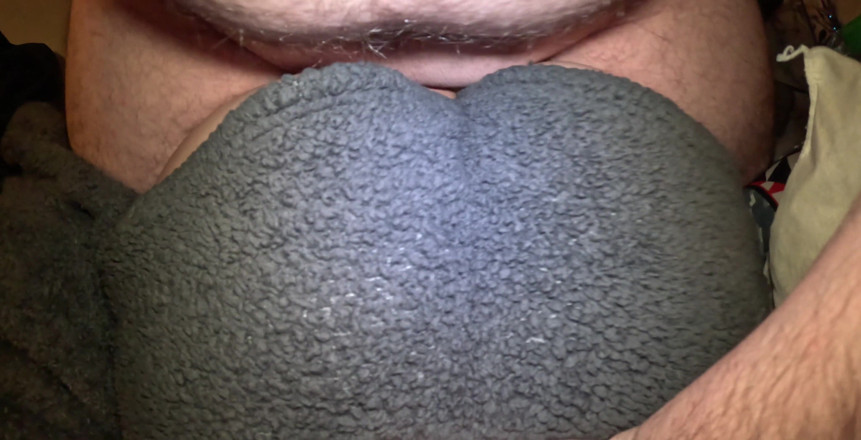 Funhousewife69: Žhavé a sexy šukání zde probíhá! Mokrá, šťavnatá kundička ošukaná tvrdým čůrákem!