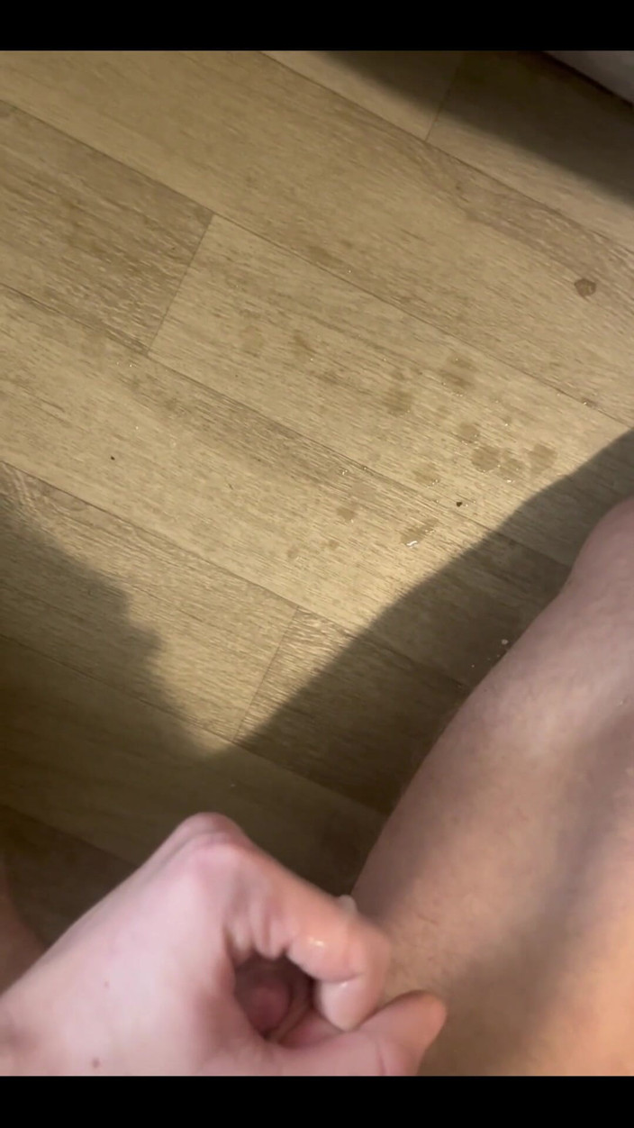 Johnny69227: Il Giovane Gay Si Masturba. Masturbazione Hardcore