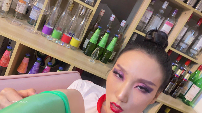 IsshikiShizuka: Lust 05-she Enjoys Exercising While Wearing Stockings