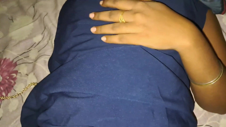 Superb Pronzo: Video rekaman seks tante seksi india!