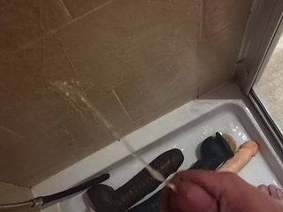 Bi Anal Milking Slut: Piss Play Pissing and Peeing All Over Myself