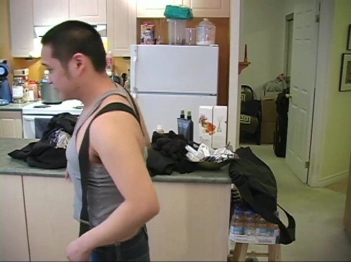 The Great Canadian Male: O explozie din trecut - Bobby