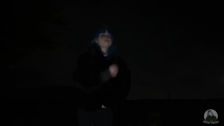 Alice Bean: जोकर पेशाब