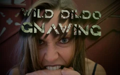 Vild dildo bitande gnagande