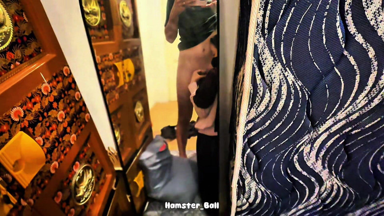 Hamster_Ball: Pacarku Muslim Kaget Aku Punya Kontol Besar,, Hahaha