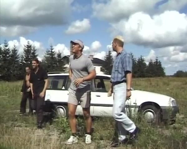 Vintage Movies XXX Best of: Drie geile pikken willen ongeschoren kutjes in Polen.
