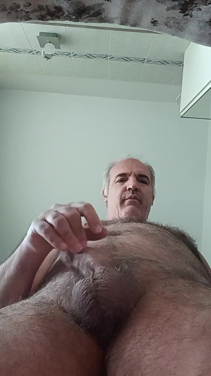 Setesesso7: Tutorial para un agradable masaje de pene con un flujo...