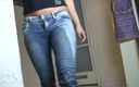 Princess Nikki - Your Femdom Goddess: La princesa Nikki hace pis en jeans