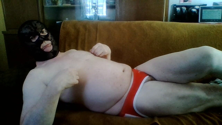 Andi Geil: С маской плохой кошечки и jockstraps