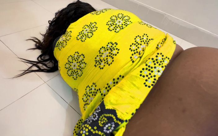 Aria Mia: 泰米尔大屁股 19 岁性感继妹在他的房间里休息时被旁遮普继兄弟性交 - 肛门射精