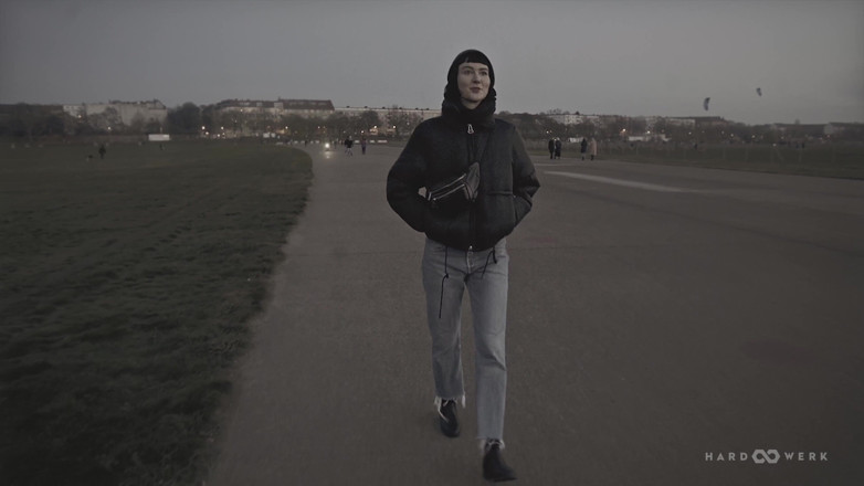 HardWerk: Ask Me Bang Delfine
