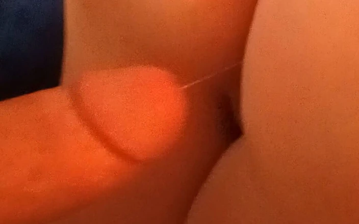 Southern Bell: Sexy af, když začne sténat "prosím, mrdka v mé kundičce"
