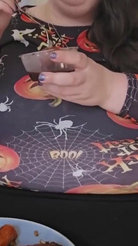 SSBBW Spooky Chinese Stuffing