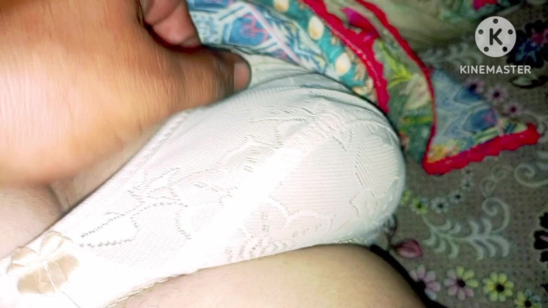 Lubnawife: Sesso anale con una ragazza per la prima volta.