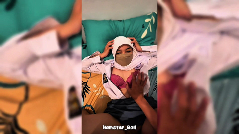 Hamster_Ball: Hijab-mädchen aus dem islamischen internat 18+ praktiziert biologie mit ihrem lehrer