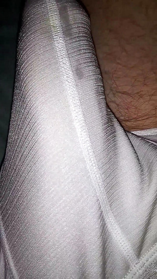 Hairyartist: Cockcentric meditace 21- vyboulené kalhotky