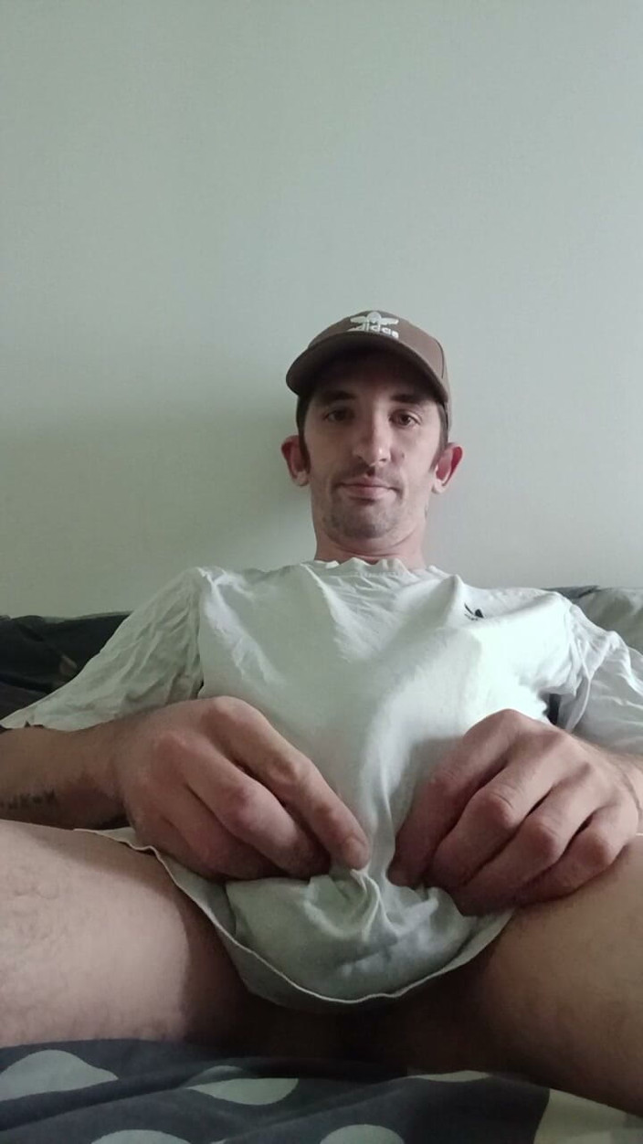 Alexis bondoux: Xxl Cock of a Young Guy with Cumshot