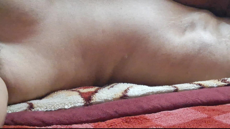 Busty Banuu: La tettona banuu viene scopata con il suo patrigno