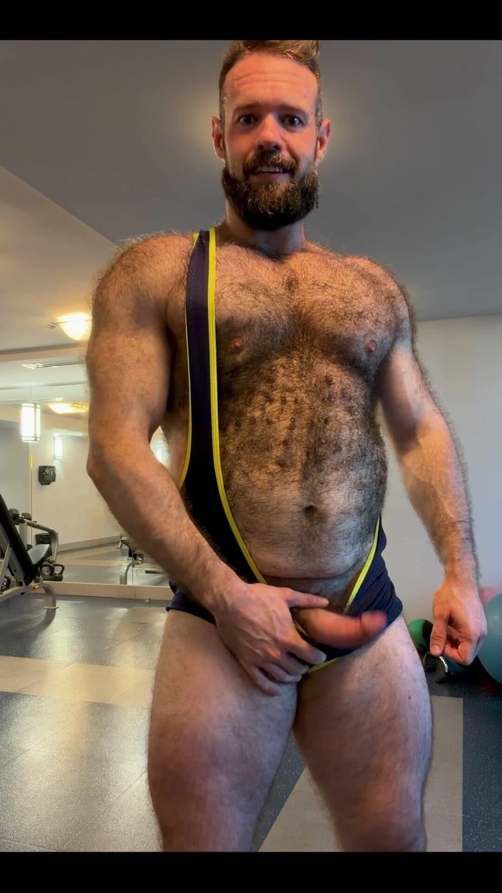 BeefyCanuck: Let Your Big Bro Take Care of You