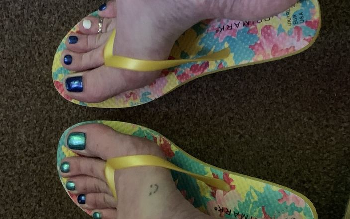 Ian mc: Klip filmowy Blue Green Toes 1