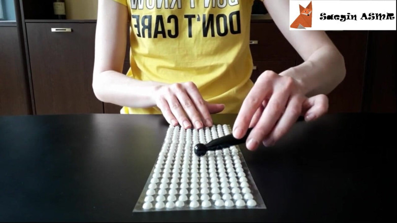 Saegin: 1[ASMR] Krabende steentjes (niet praten)