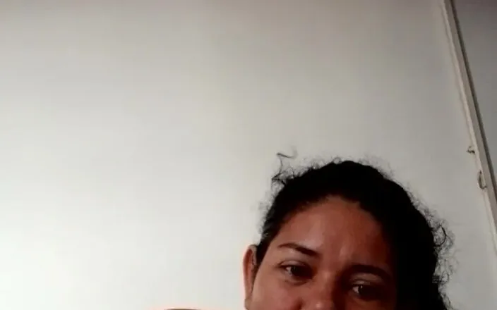 Valkyrieandluigy: Suckling Wife