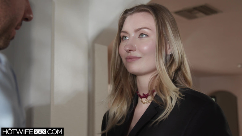 HotwifeXXX: Emma Sirus Chooses Wisely Around the Office