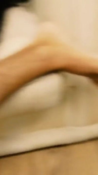 Bionda amante del lattice l'infermiera michelle thorne viene scopata alla Clinica del Dna