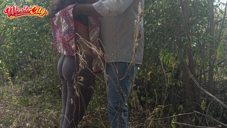 Magilmathi: फॉरेस्ट वाली प्यारी लड़की अप्रत्याशित हॉट रोमांस हुआ